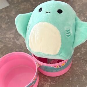 Squishmallows Mint Green Plush with Pink Container - Stingray